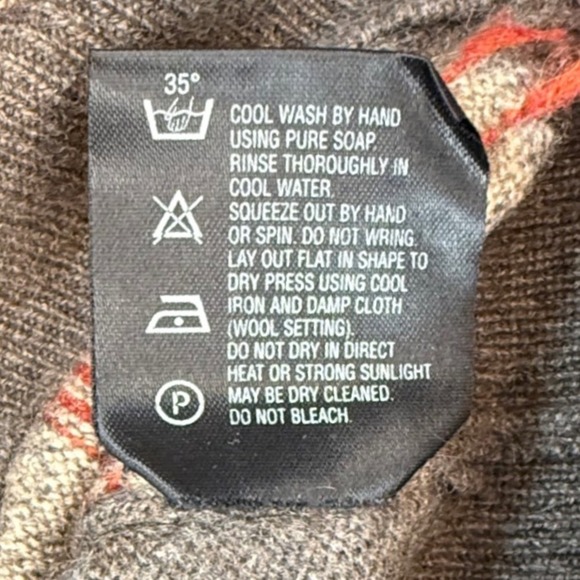 CLAN DOUGLAS 100% Cashmere Plaid Sweater, Crew Neck, Size Large - Picture 9 of 10